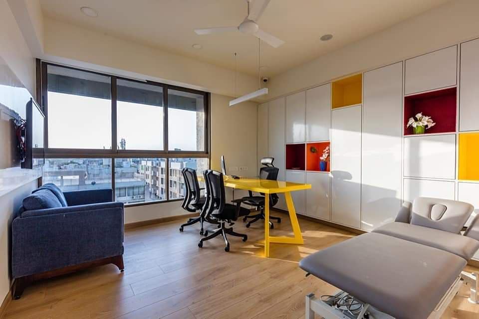 Quirky | Chic | Urbane - These consulting rooms @ Mission Health are designed to reflect the sophistication of services and technology the facility offers. 
#ultramod #ubercool #Physiotherapy #Fitness #Rehabilitation #Comfortable  #healthcarefacilitydesign #chic #stylish #glamdesign #elegant #stylish #contemporary #MissionHealth
